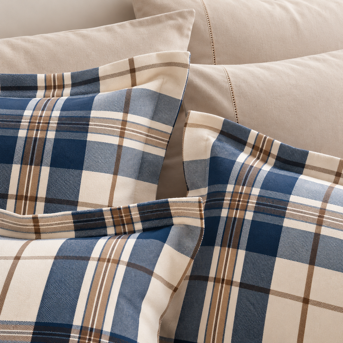 Cushion Cover, Ussita